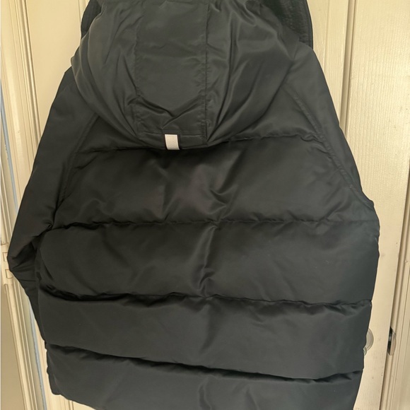 Canada Goose Everleigh Bomber jacket! - Picture 8 of 12